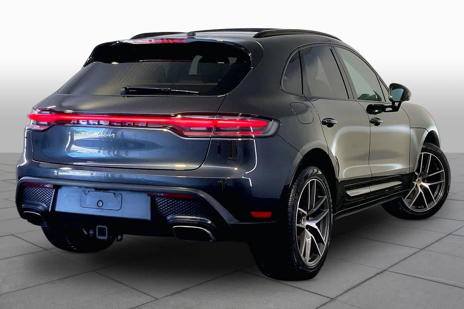 Used 2024 Porsche Macan AWD/4WD image 13