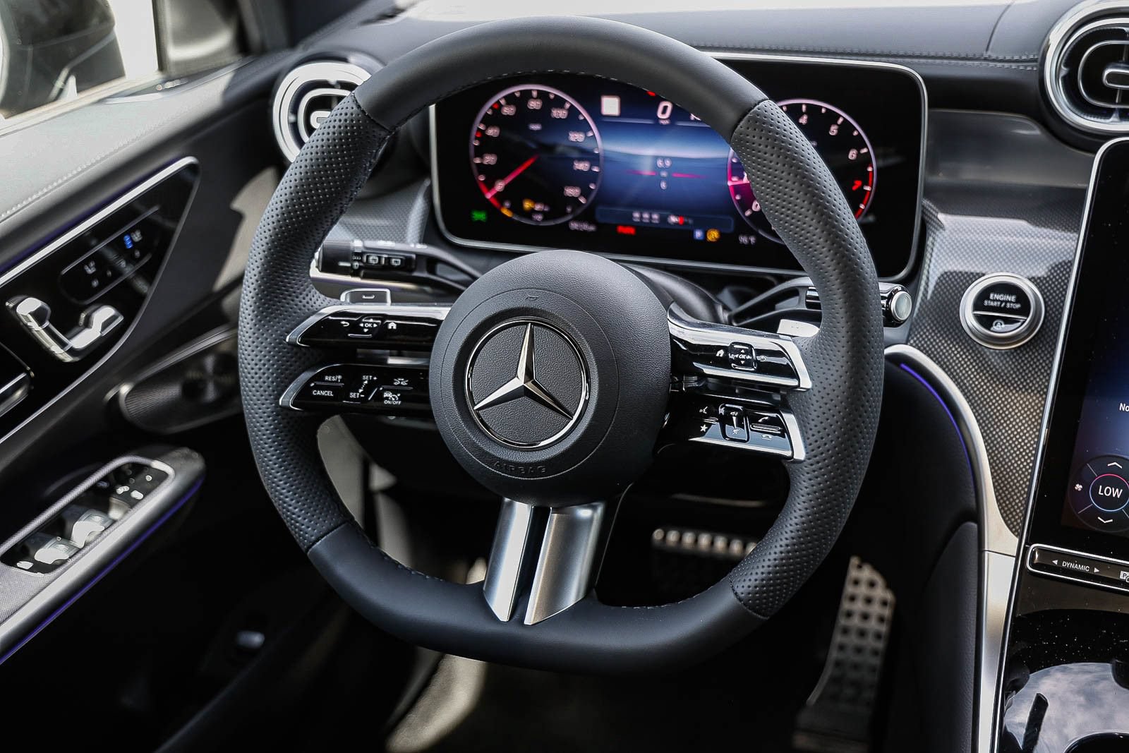New 2026 Mercedes-Benz GLC 300 4MATIC image 13