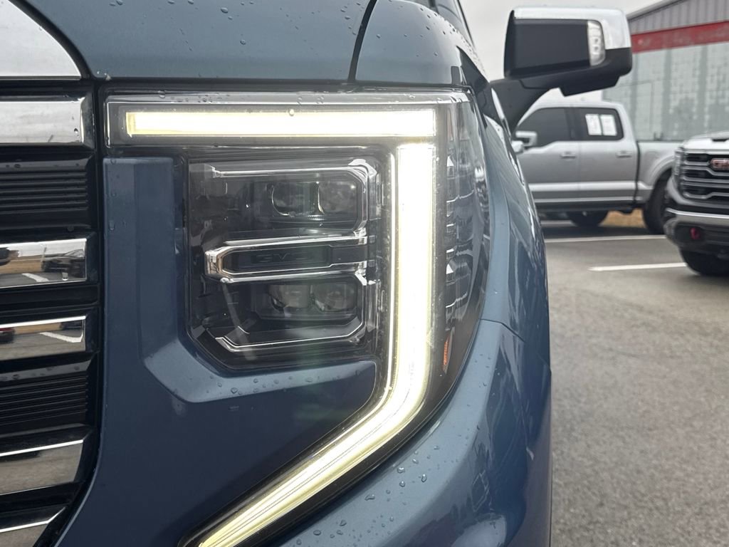 Used 2024 GMC Sierra 1500 SLT w/ SLT Premium Plus Package image 11