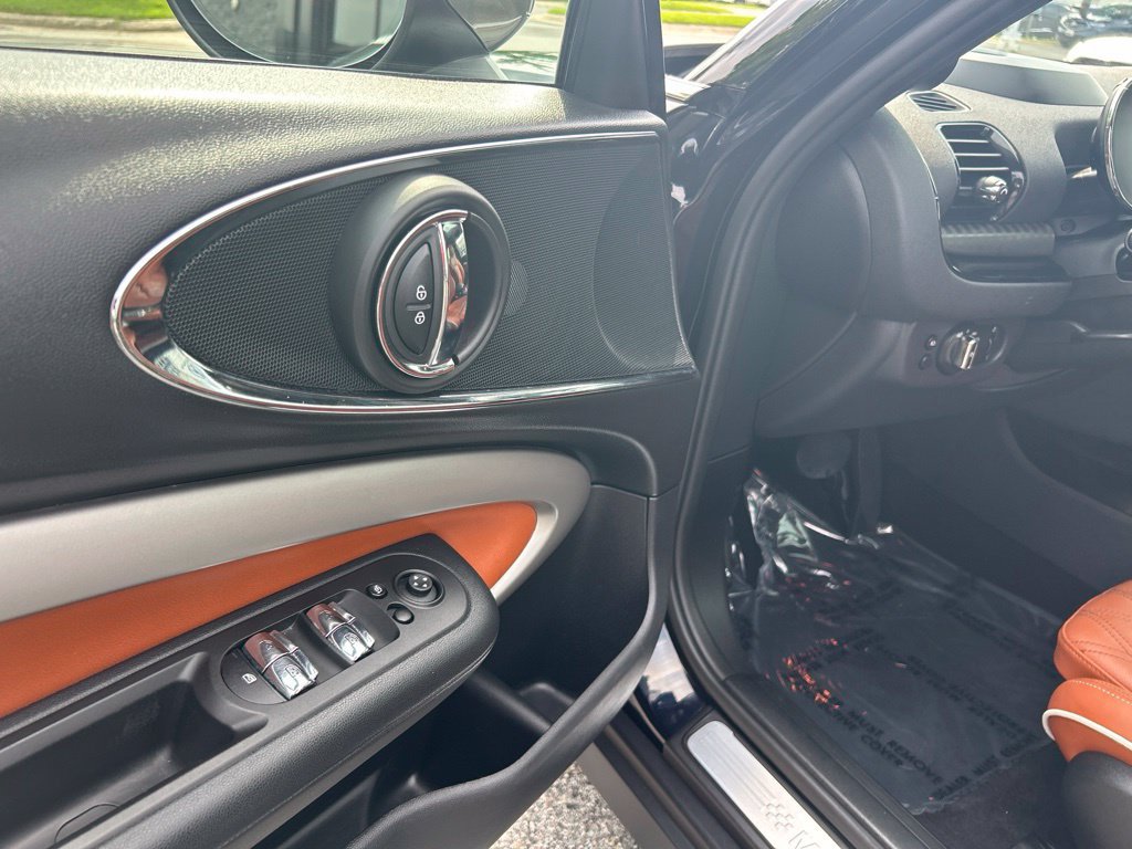 Certified 2024 MINI Cooper Clubman S AWD/4WD image 28