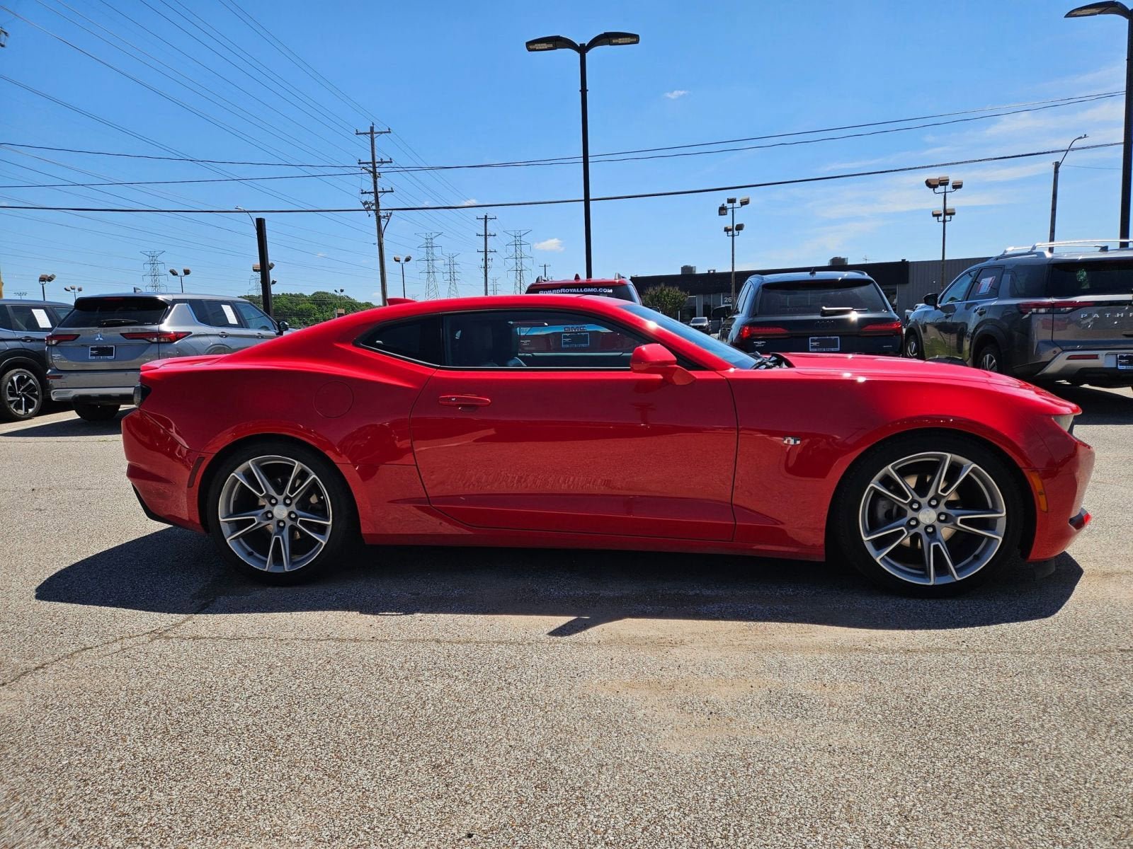 Used 2021 Chevrolet Camaro LT w/ RS Package RWD image 7