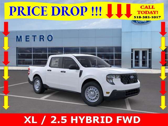 New 2025 Ford Maverick XL image 1