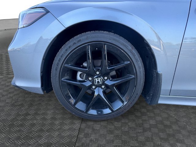 Used 2025 Honda Civic Sport image 13
