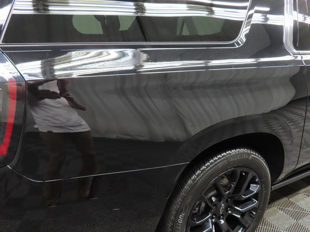 Used 2025 Chevrolet Suburban High Country AWD/4WD image 39