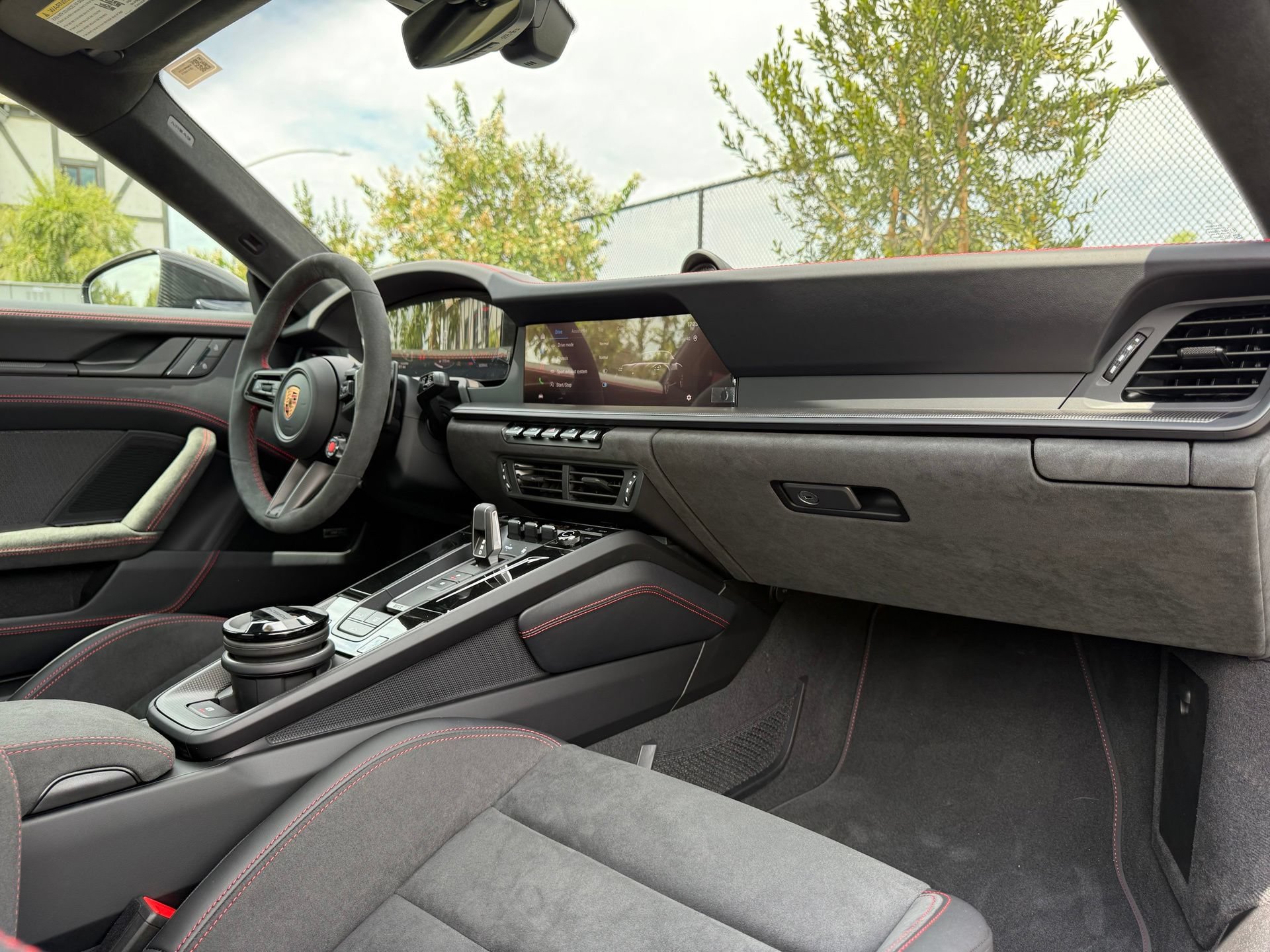 Used 2026 Porsche 911 Carrera 4 GTS AWD/4WD image 30