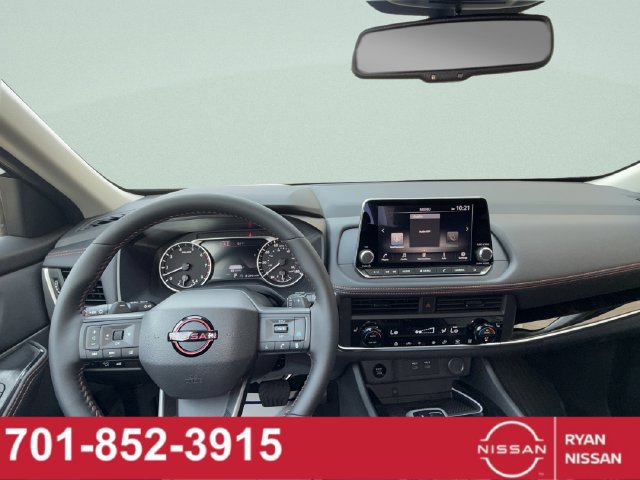 New 2026 Nissan Rogue SV AWD/4WD image 10