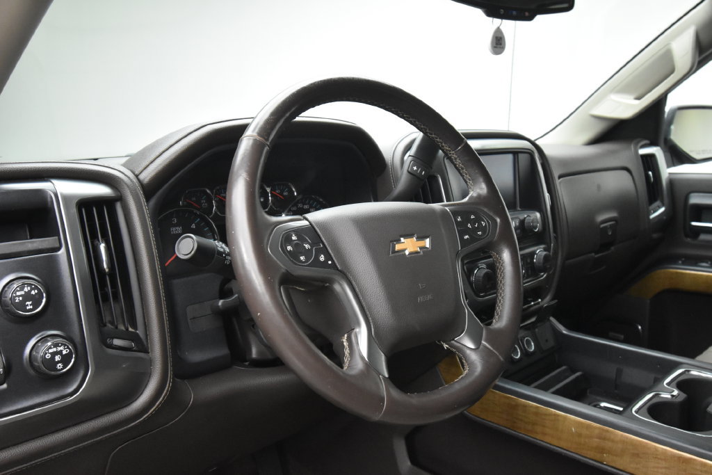 Used 2015 Chevrolet Silverado 1500 LTZ w/ LTZ Plus Package AWD/4WD image 12