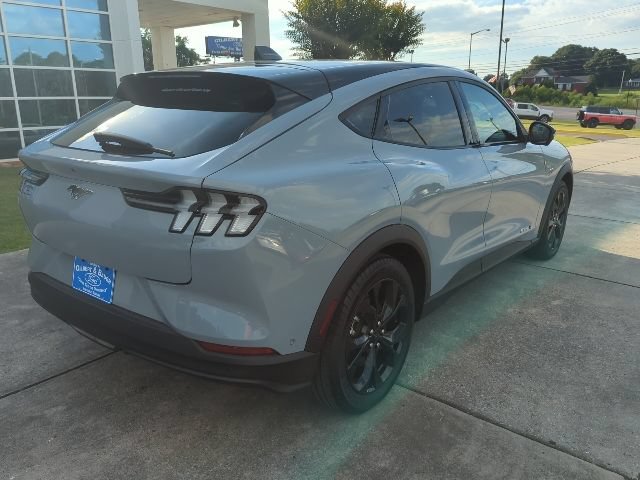 Used 2024 Ford Mustang Mach-E Select AWD/4WD image 7