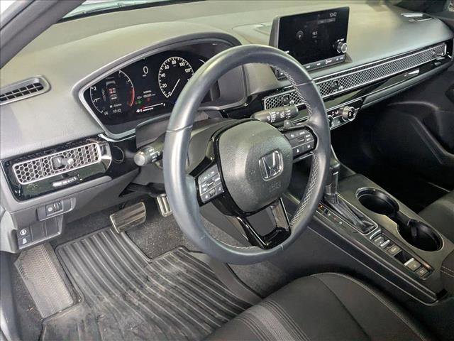 Used 2023 Honda Civic Sport image 11