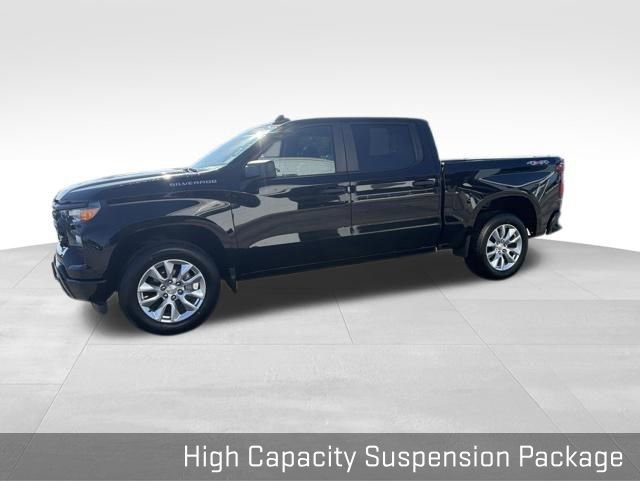 Used 2023 Chevrolet Silverado 1500 Custom AWD/4WD image 7