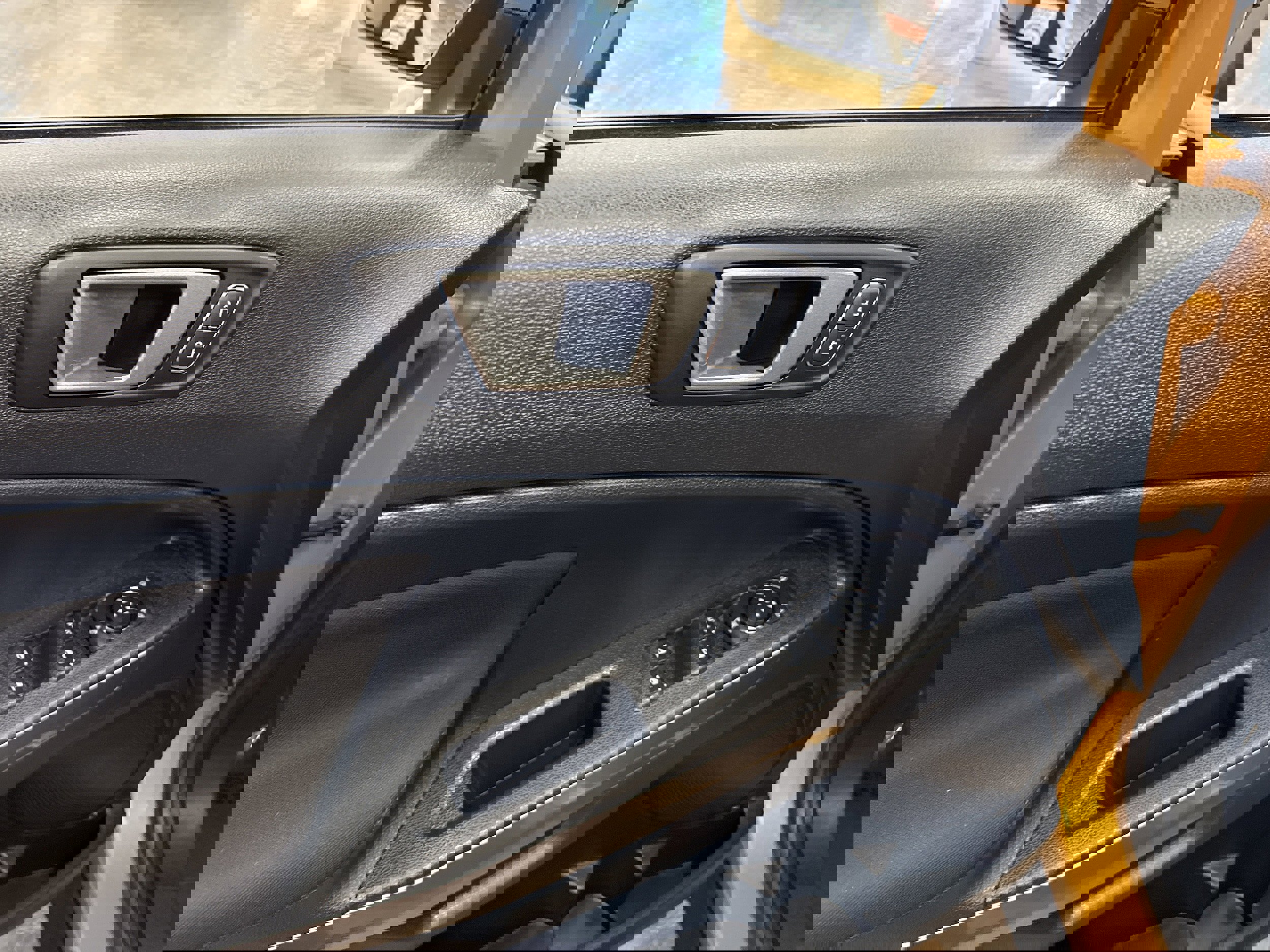 Used 2021 Ford EcoSport SE image 28