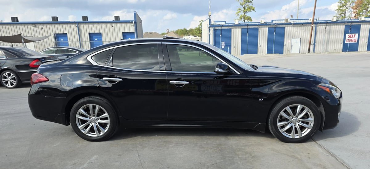 Used 2015 INFINITI Q70 3.7 AWD/4WD image 38