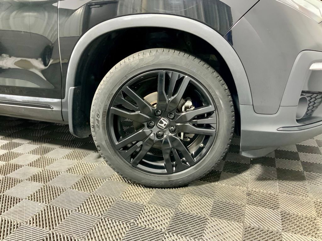 Used 2022 Honda Pilot Black Edition image 35