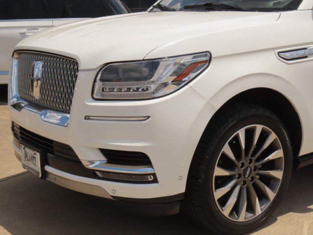 Used 2021 Lincoln Navigator L Reserve w/ Luxury Package AWD/4WD image 3