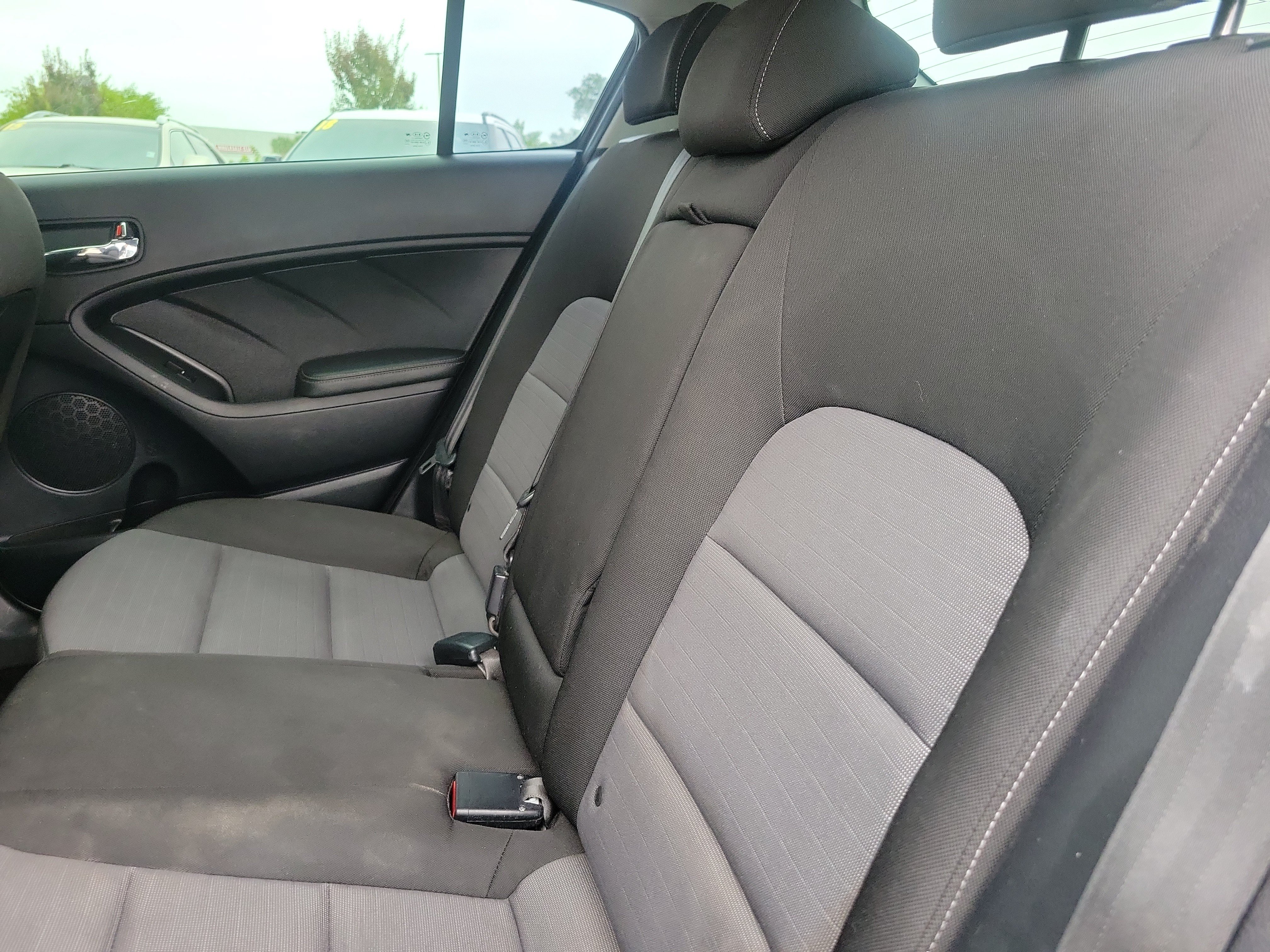 Used 2014 Kia Forte EX FWD image 10