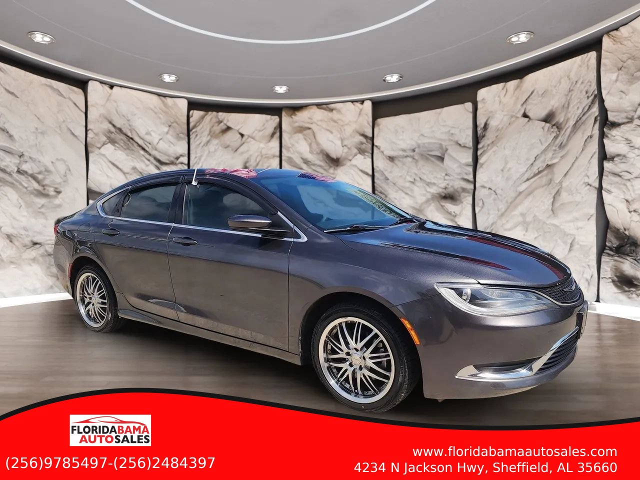 Used 2015 Chrysler 200 Limited FWD image 1