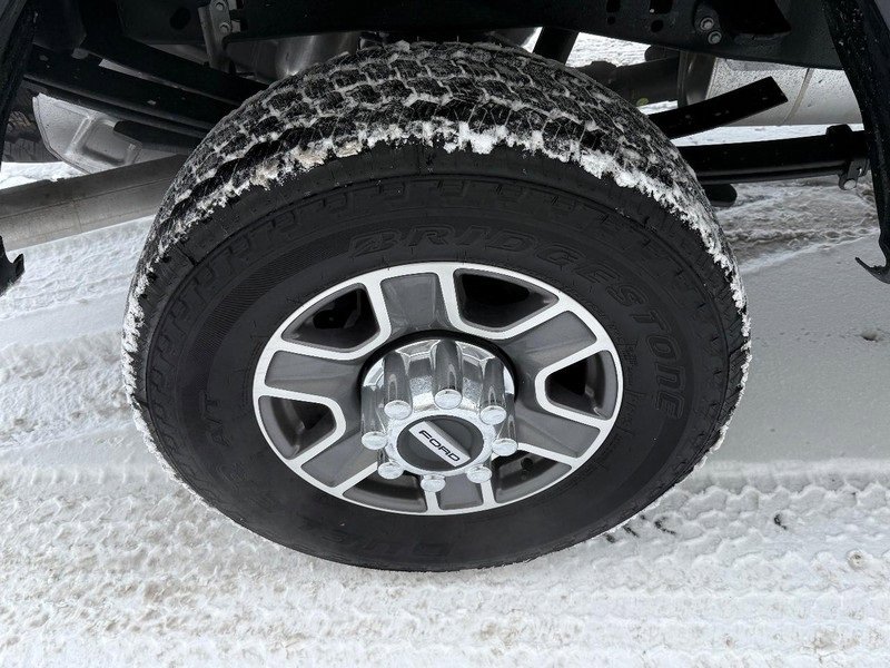 New 2025 Ford F250 XLT w/ 360-Degree Camera Package image 5