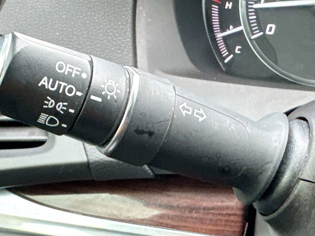 Used 2016 Acura MDX FWD image 12