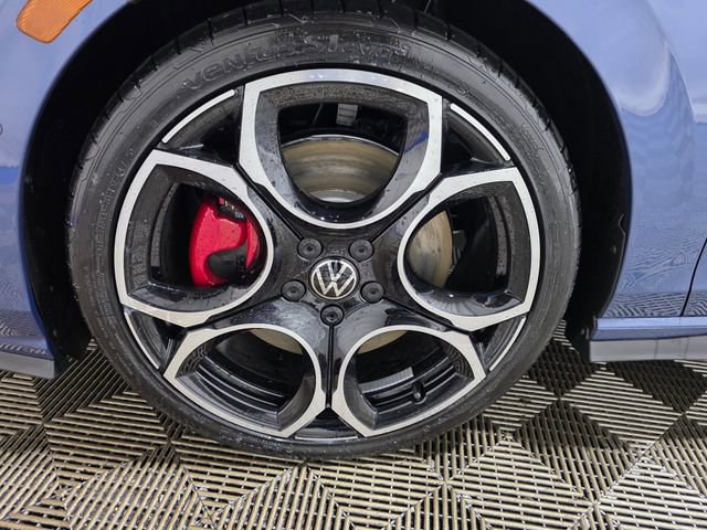 New 2026 Volkswagen GTI Autobahn FWD image 10