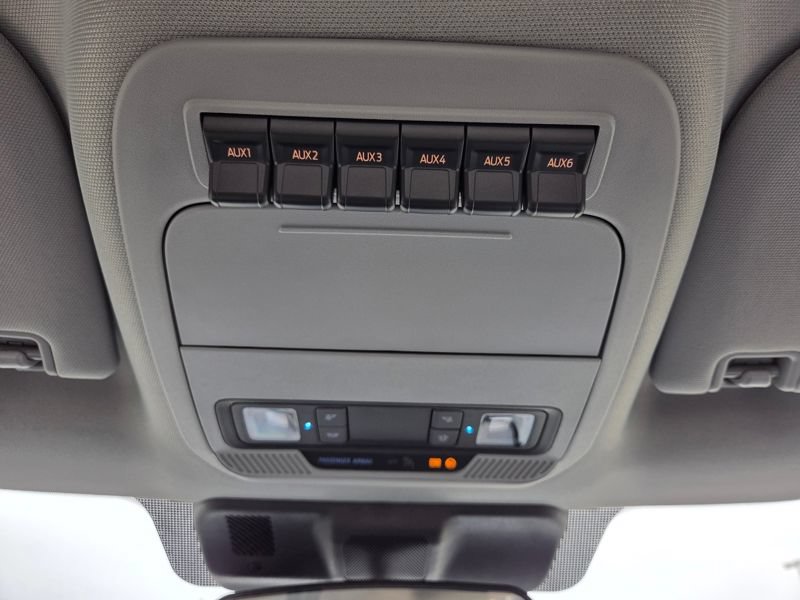 New 2026 Ford F550 4x4 Regular Cab Super Duty w/ XL Chrome Package image 29