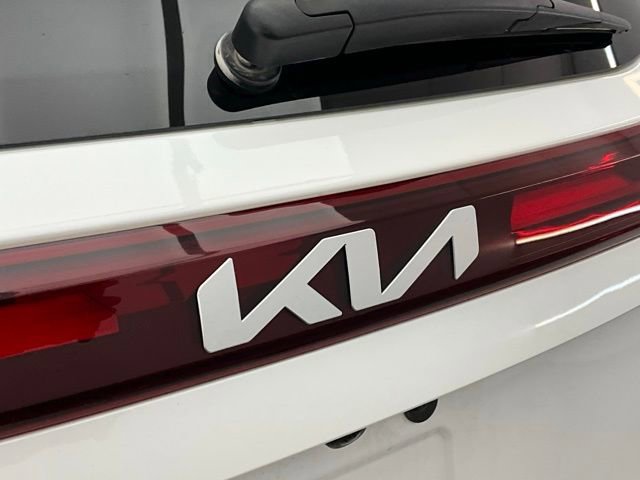 Used 2025 Kia Seltos S image 25