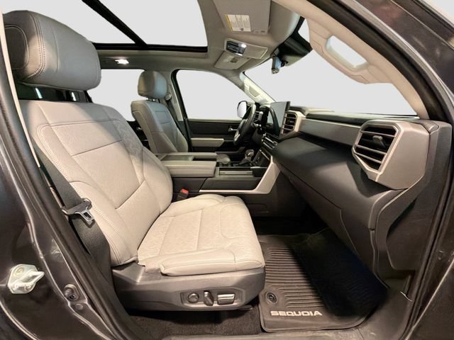 Certified 2024 Toyota Sequoia Limited w/ Tow Technology Package AWD/4WD image 24