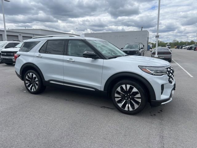 Used 2025 Ford Explorer Platinum w/ LUX Leather Package AWD/4WD image 1