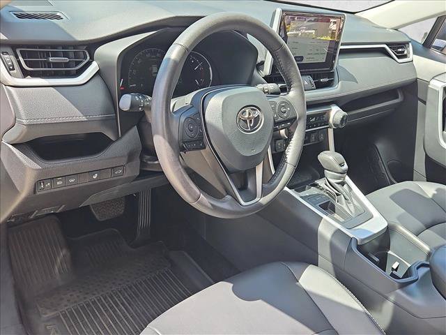 Used 2025 Toyota RAV4 XLE Premium FWD image 10