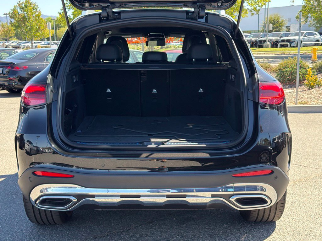 Used 2026 Mercedes-Benz GLC 300 4MATIC image 16