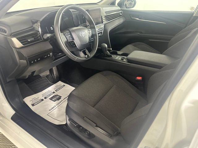 Used 2025 Toyota Camry LE w/ Convenience Package AWD/4WD image 18