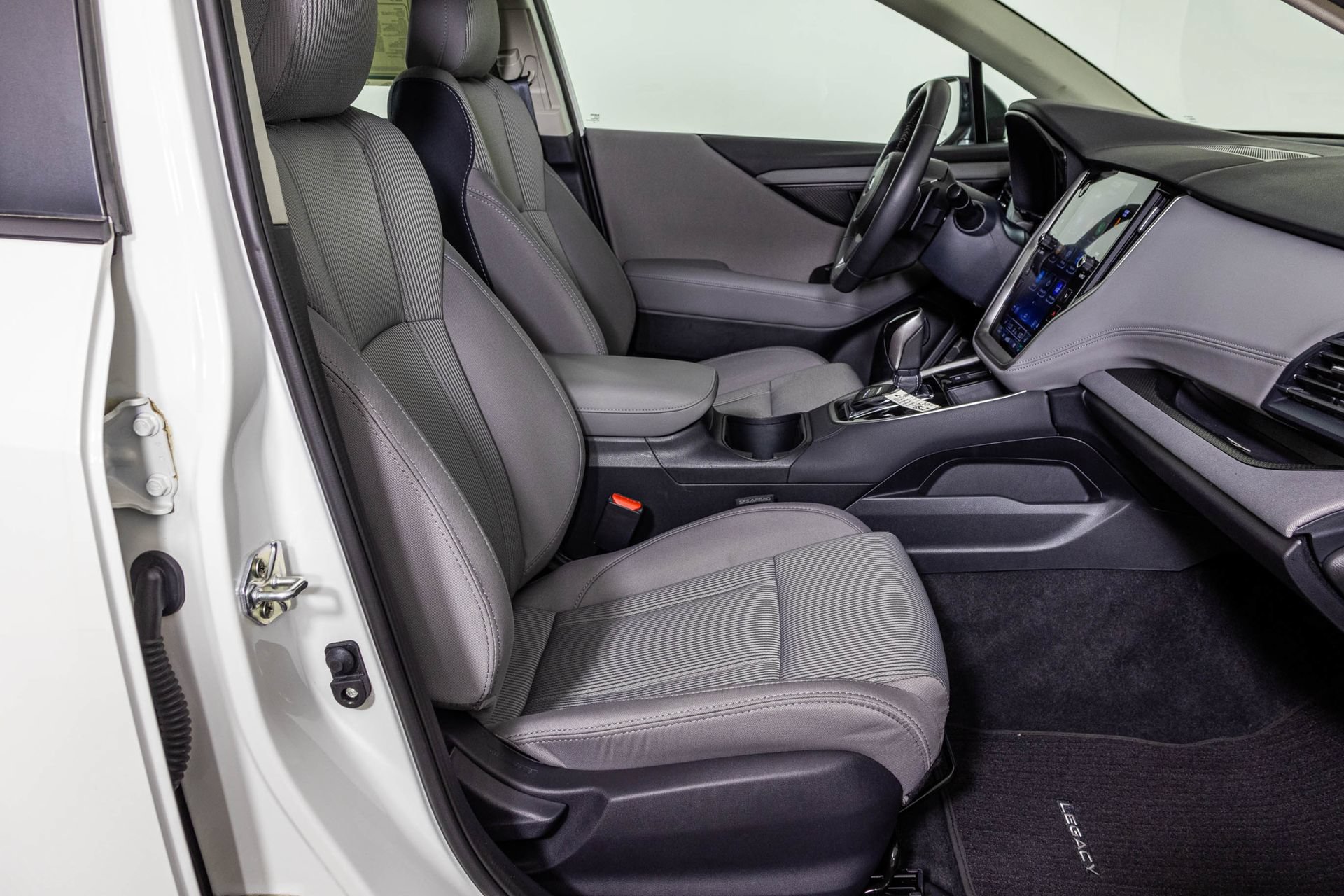 Used 2025 Subaru Legacy Premium AWD/4WD image 45