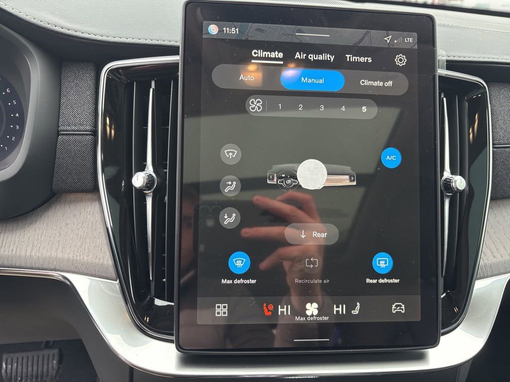 New 2026 Volvo XC90 B6 Ultra w/ Protection Package Premier image 28