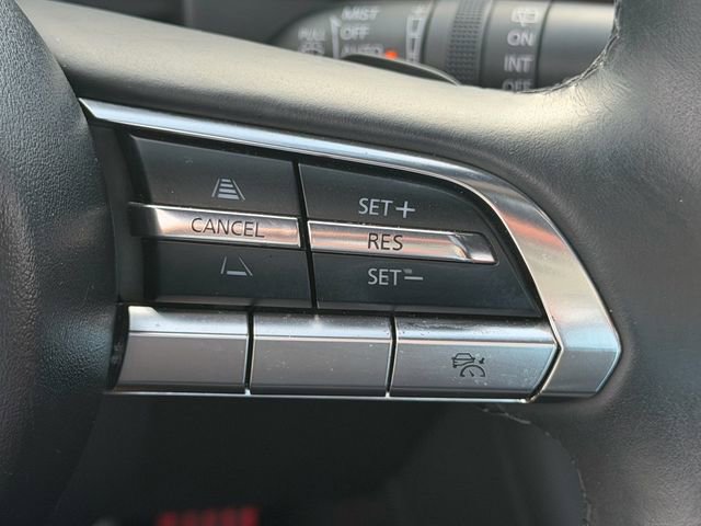 Used 2021 MAZDA MAZDA3 s FWD image 25