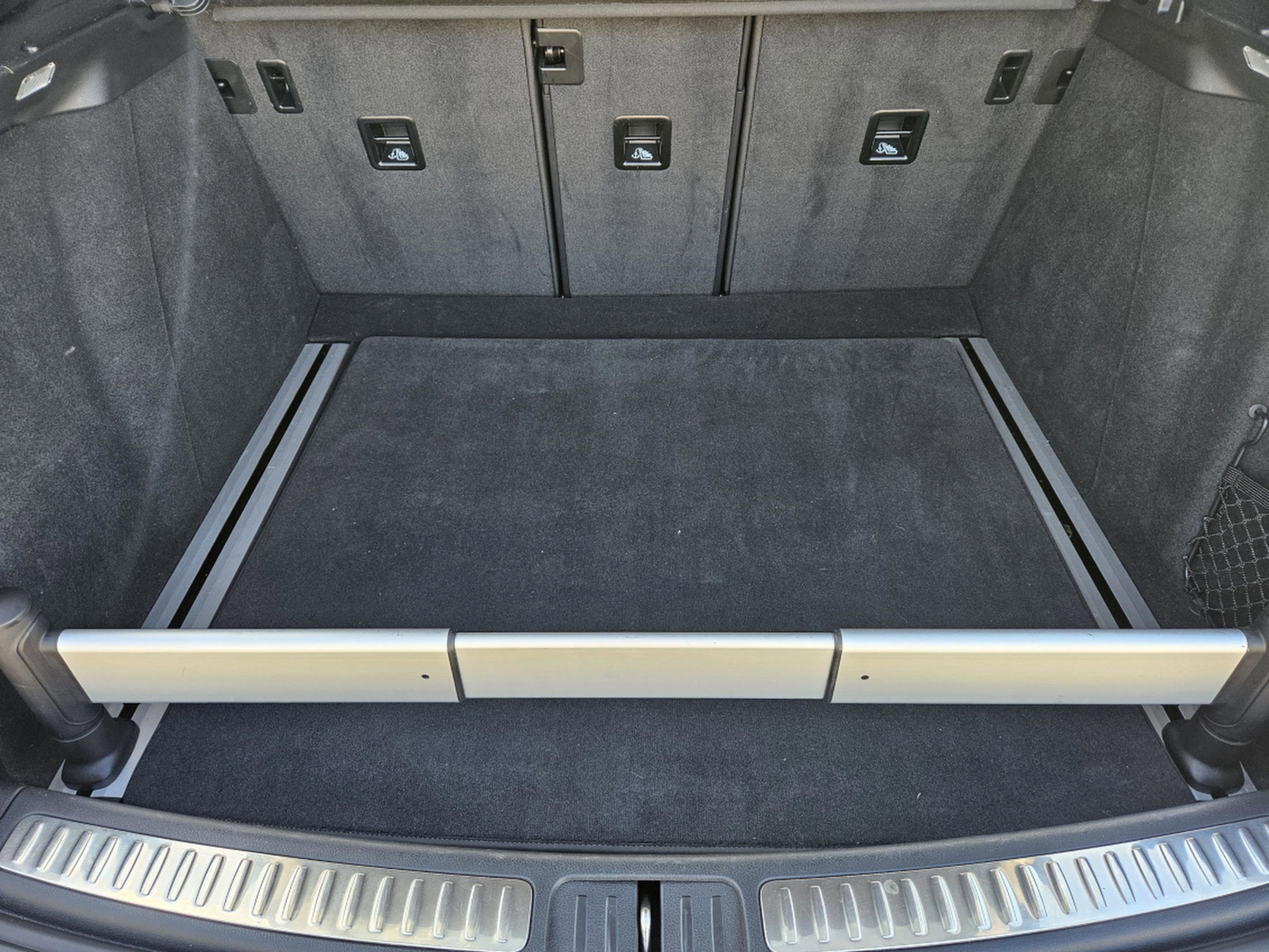 Certified 2023 Porsche Macan Turbo image 31