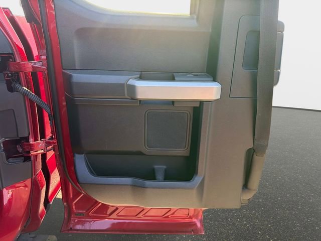 Used 2015 Ford F150 Lariat image 12