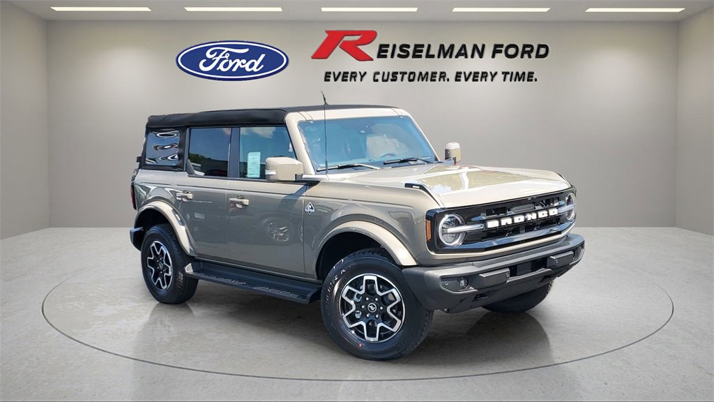 New 2025 Ford Bronco Outer Banks