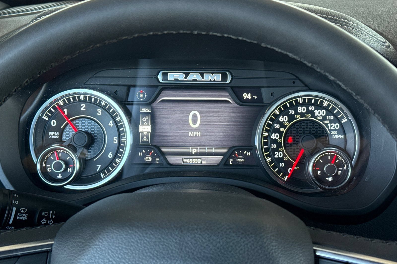 Used 2025 RAM 1500 Laramie AWD/4WD image 32
