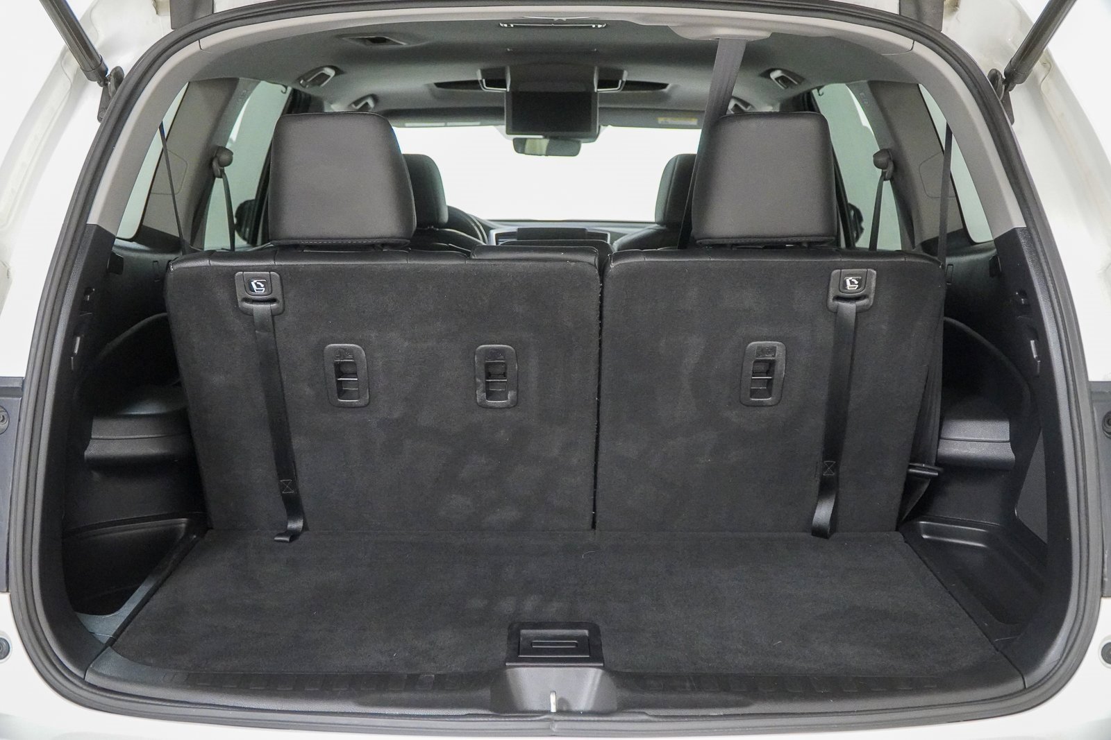 Used 2020 Honda Pilot Touring image 10