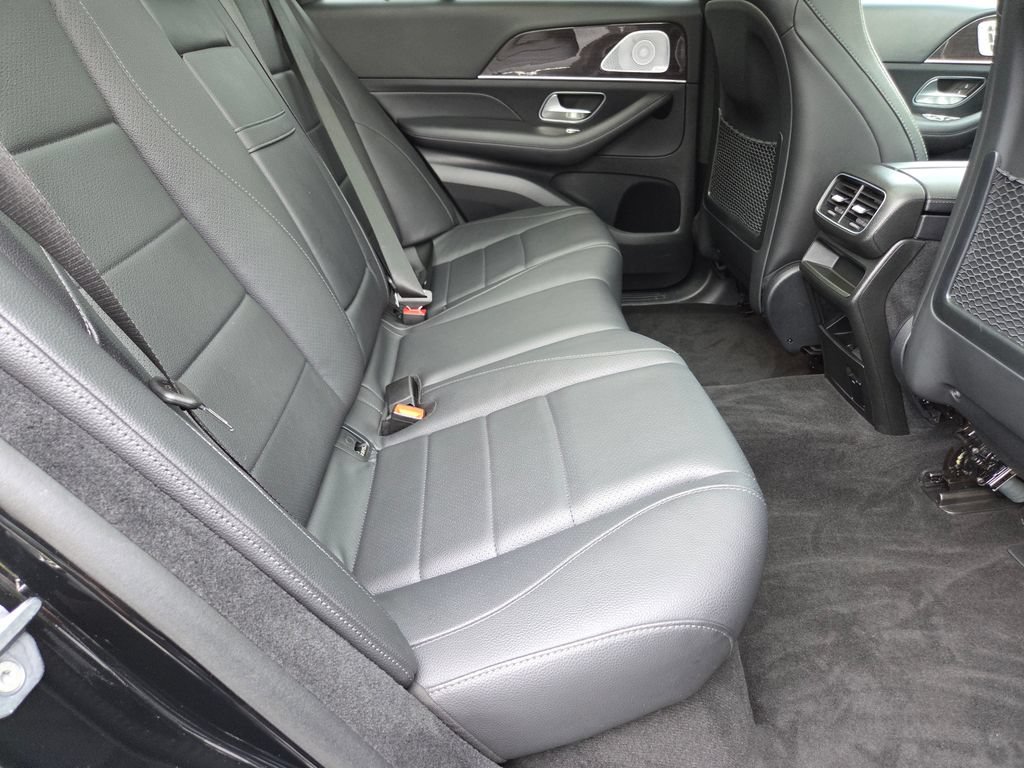 Used 2021 Mercedes-Benz GLE 350 4MATIC image 32