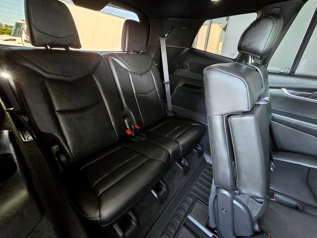 Used 2022 Cadillac XT6 Premium Luxury FWD image 19
