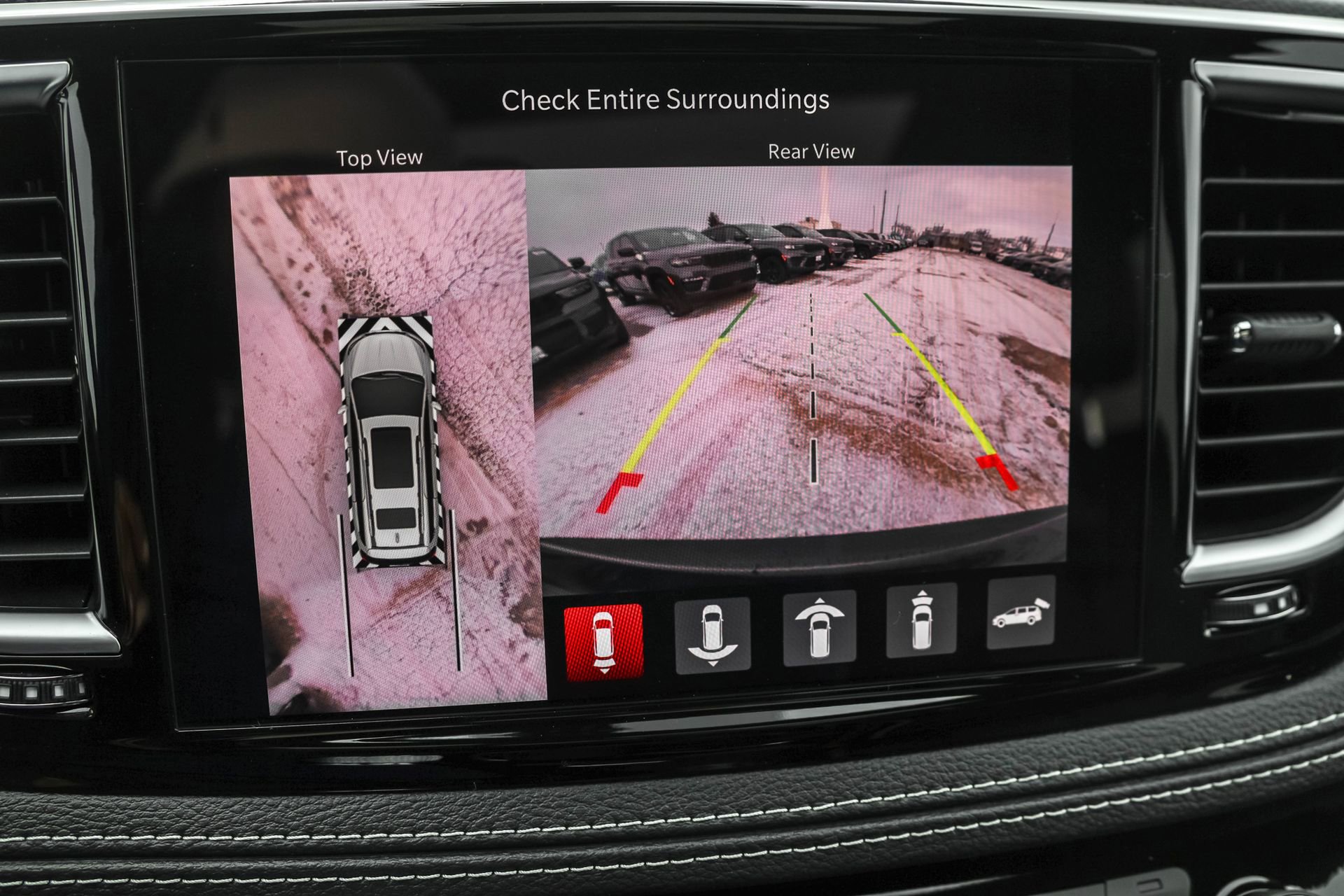 New 2026 Chrysler Pacifica Limited w/ S Appearance Package AWD/4WD image 23