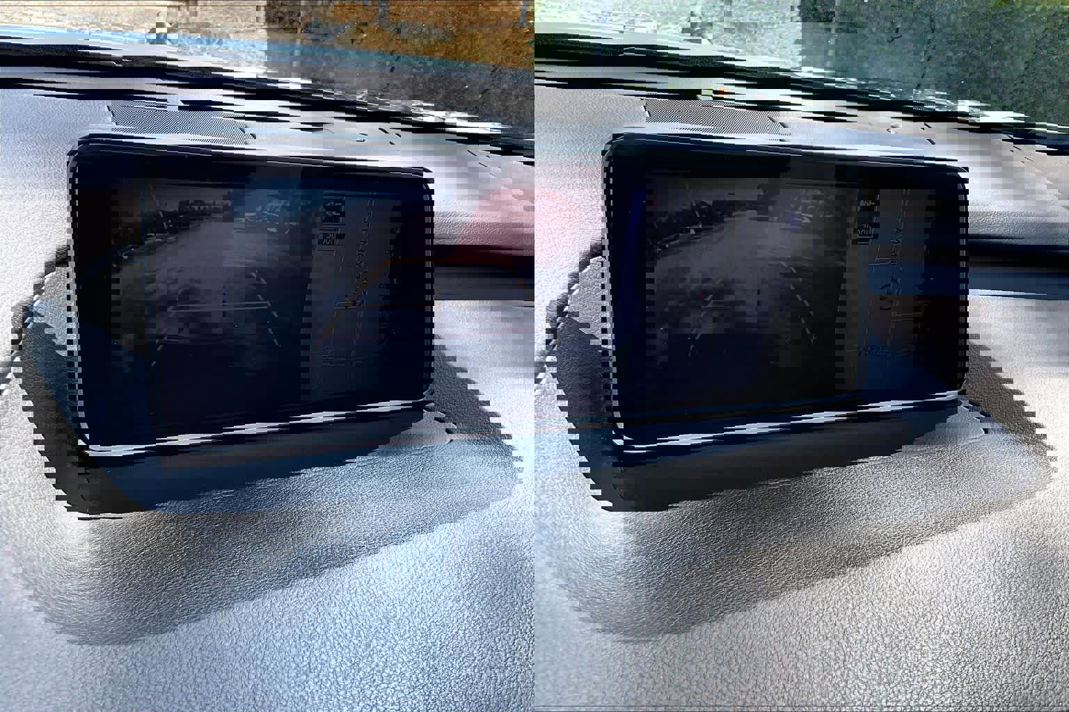 Used 2018 Lexus RX 450h AWD w/ Premium Package image 25