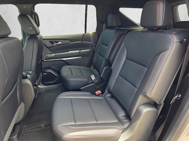 New 2026 Chevrolet Traverse Z71 w/ Enhanced Driving Package AWD/4WD image 16
