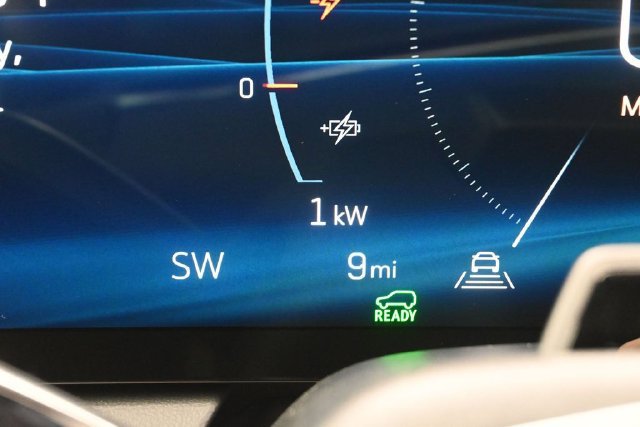 New 2026 Cadillac Optiq Sport 1 w/ LPO, Floor Liner Package AWD/4WD image 32