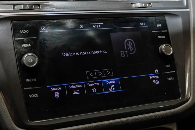Used 2021 Volkswagen Tiguan SEL FWD image 30