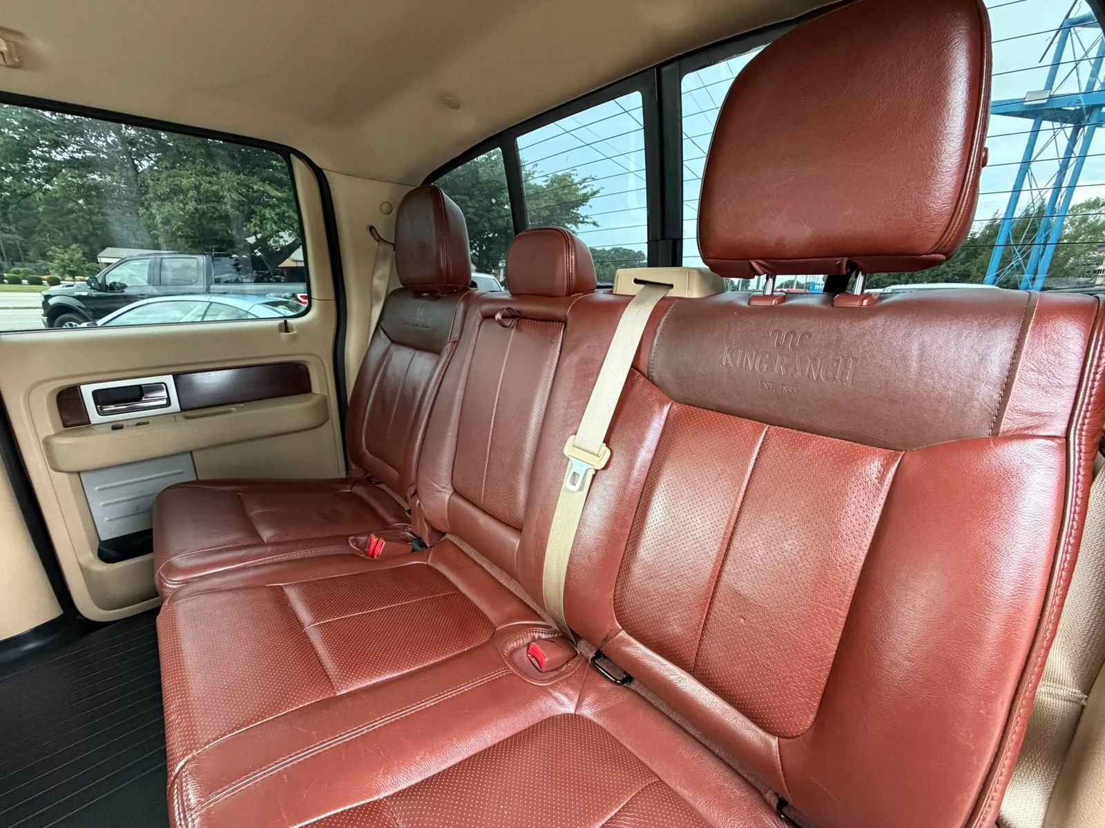 Used 2014 Ford F150 King Ranch w/ King Ranch Luxury Package AWD/4WD image 20