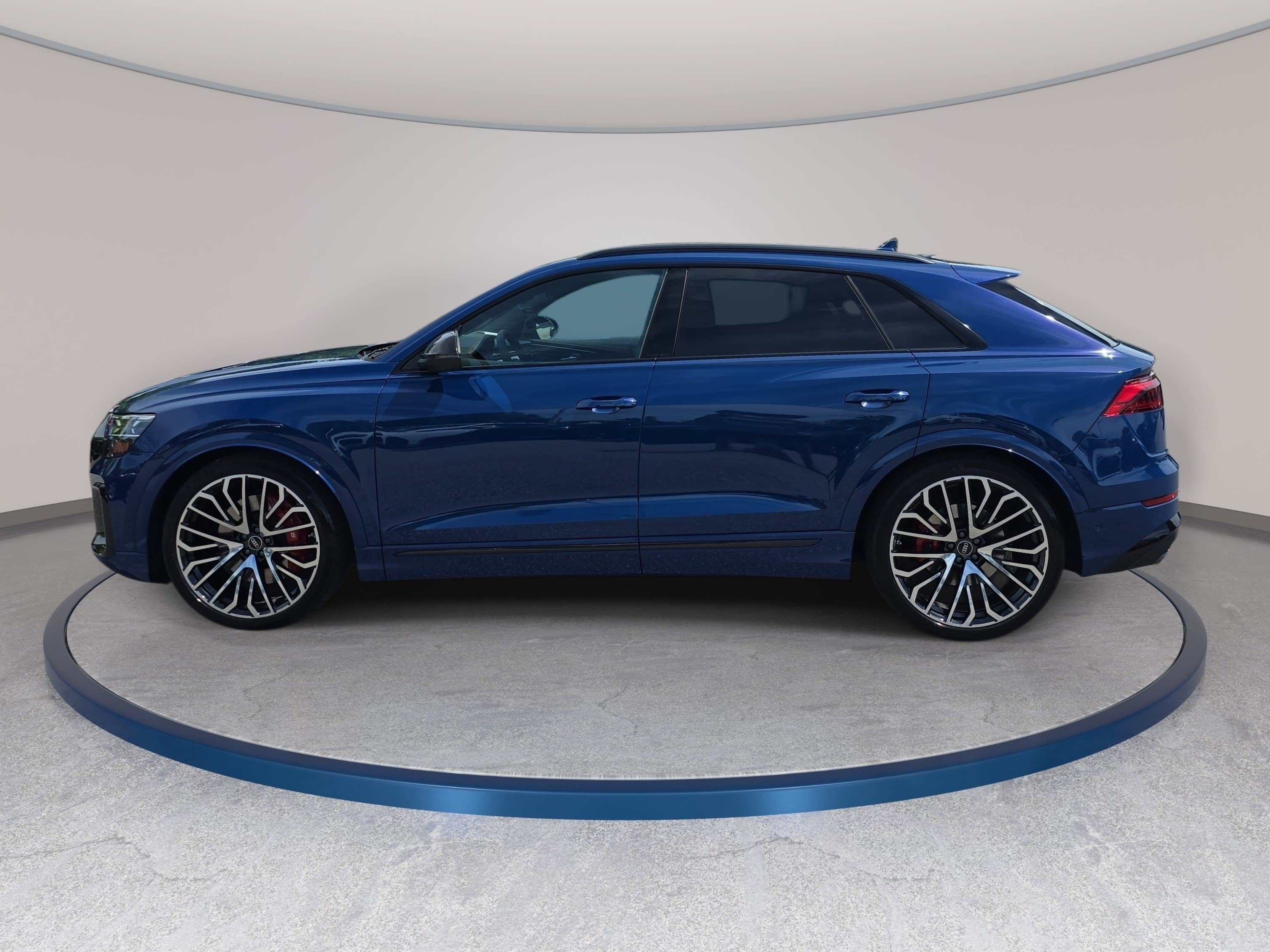 New 2026 Audi SQ8 Prestige AWD/4WD image 8