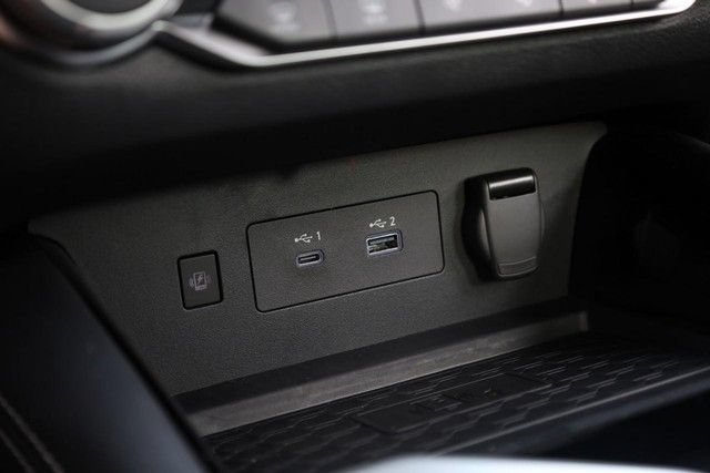 Certified 2025 Nissan Altima 2.5 SL FWD image 15