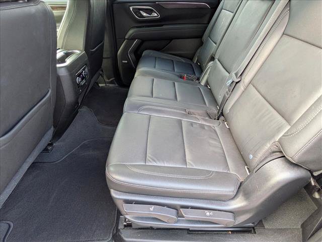 Used 2021 Chevrolet Suburban LT RWD image 17