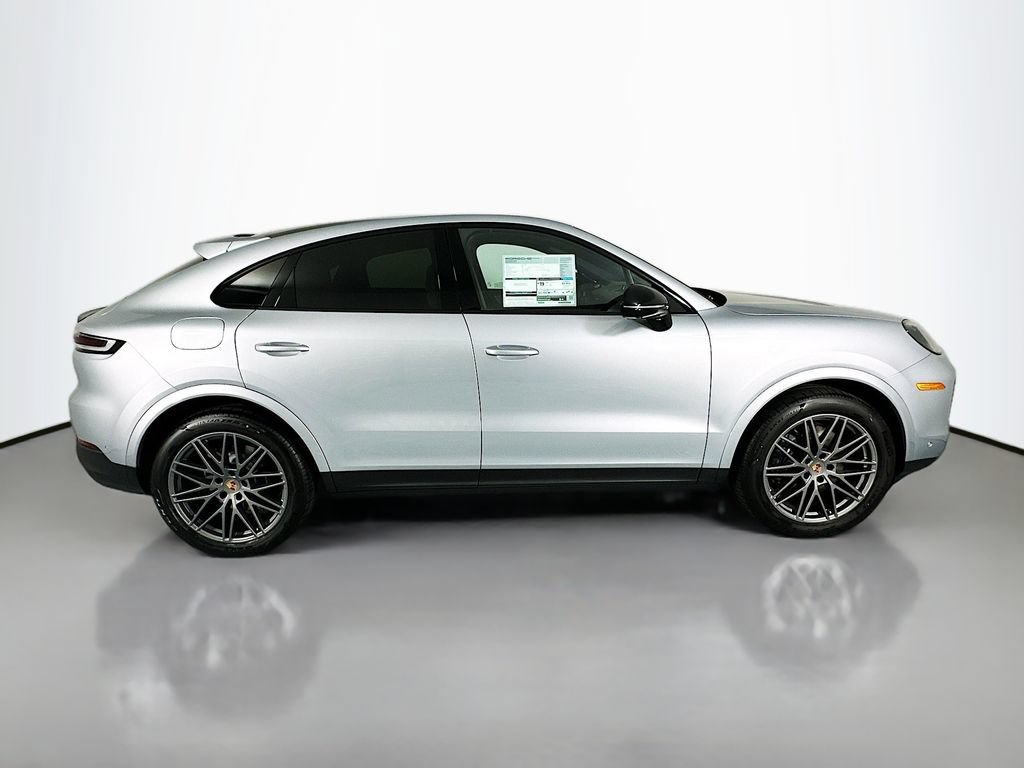 New 2026 Porsche Cayenne Coupe AWD/4WD image 8